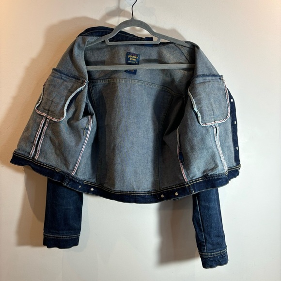 PARASUCO Sz L Jean Jacket Cropped Brass Toned Buttons Classic Cut Medium Wash - Picture 6 of 6